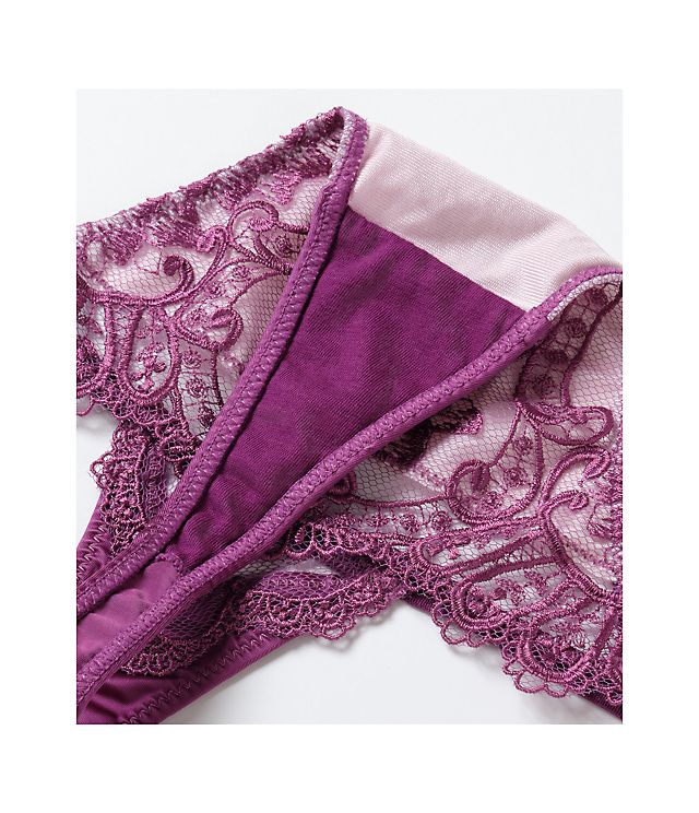 フェロモンソングアーチレース 公式 下着通販 Peach John ピーチ ジョン Webストア